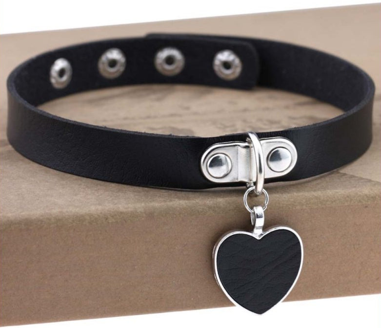 Punk Goth Heart Pendant Necklace Leather Collar BLACK